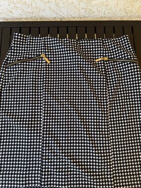 Alfani Black and White Houndstooth A-Line Skirt